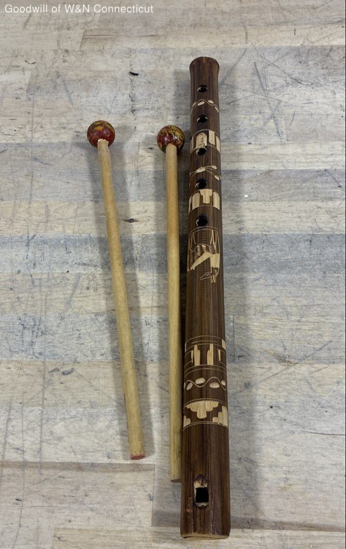 Andean Hand Carved Bamboo Quena Flute 18" Folk Instrument with Two Mallets