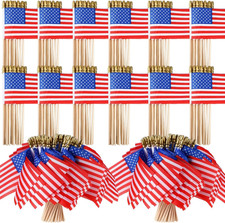700 Pcs Small American Flags on Stick 4X6 Mini Handheld USA Flag Polyester 4Th o