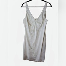 Vanity Fair Vintage White Bridal Wedding Honeymoon Slip Dress Size 40 M 