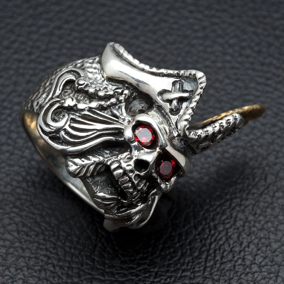 925 Sterling Silver Red Eye Skull Pirate Ring Biker Men's Gothic New - Image 2 of 4