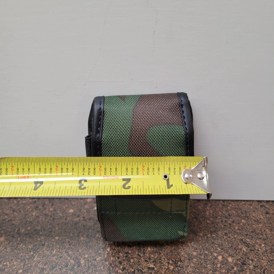 Funda para teléfono Cellet camuflaje lona funda vertical con clip para cinturón Foto 4 de 4