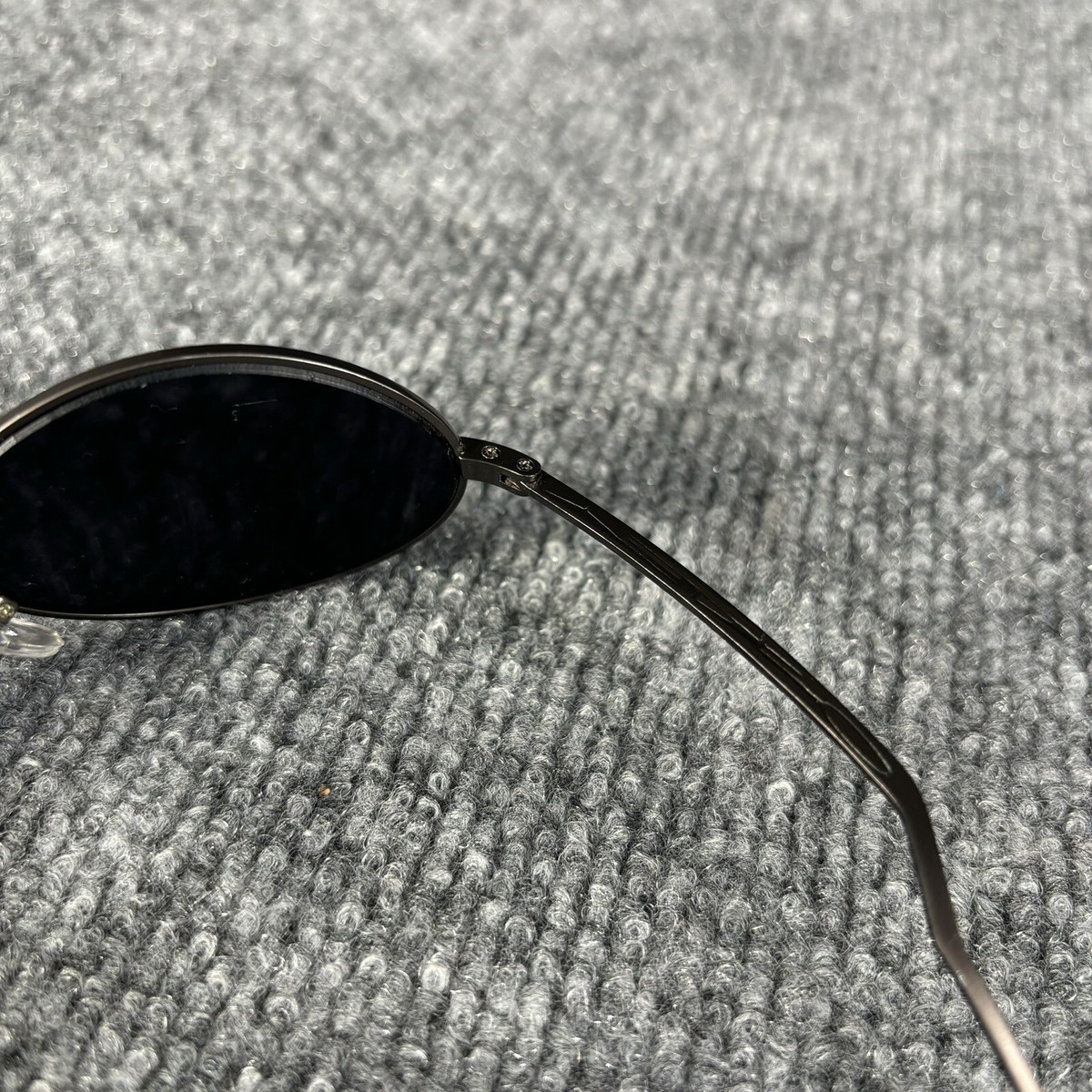 Oakley Sunglasses T Wire Gunmetal Titanium E Wire 90s Y2K Oakley Sunglasses T Wire Gunmetal Titanium E Wire 90s Y2K