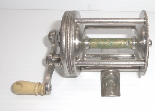 Carrete de pesca de baitcasting “profesional” de colección RARO - Imagen 5 de 16