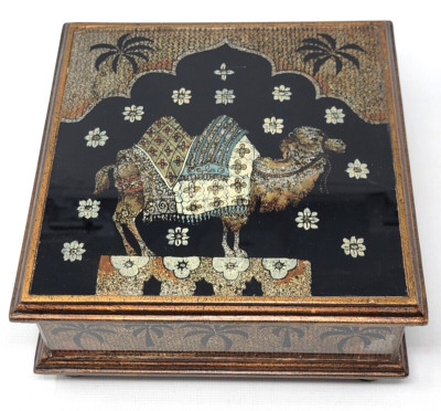 Decorative Camel & Palm Tree Trinket Dresser Treasure Box Made in Peru 8'' x 8''