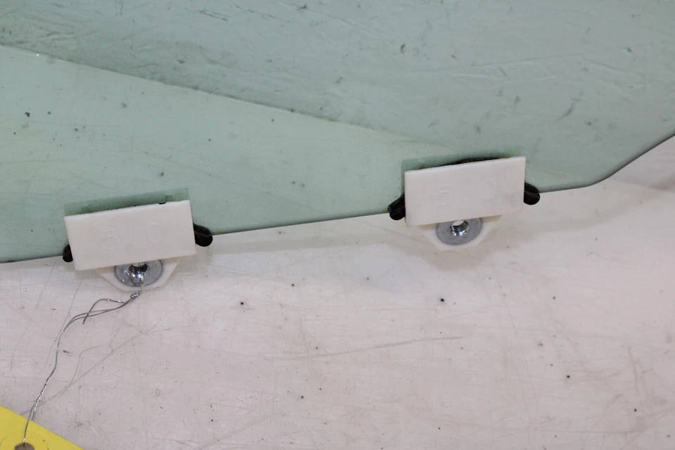 Vidro para janela de porta frontal direita Acura RDX 2019-2025 FABRICANTE DE EQUIPAMENTO ORIGINAL KF152 - Imagem 3 de 4