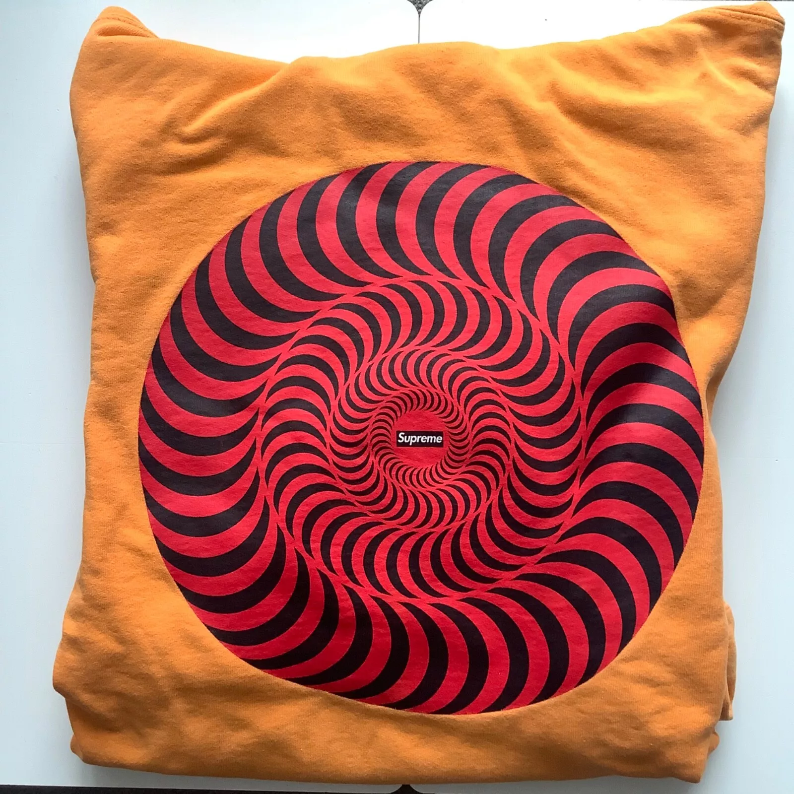 Sweat à capuche Supreme Spitfire homme taille M saison SS18 occasion rare teinté orange