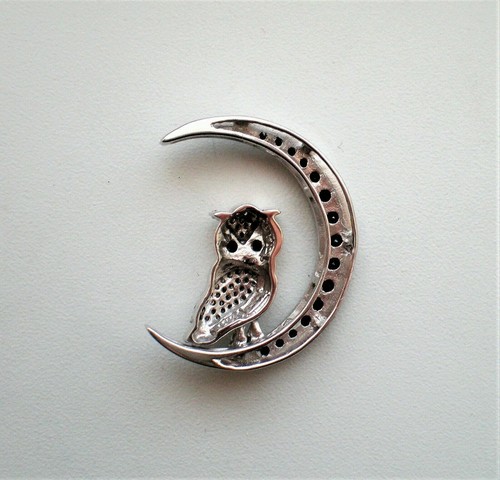 Designer 10K White Gold 0.50CT White Black Diamond Cluster Owl Moon Pendant - Picture 2 of 4