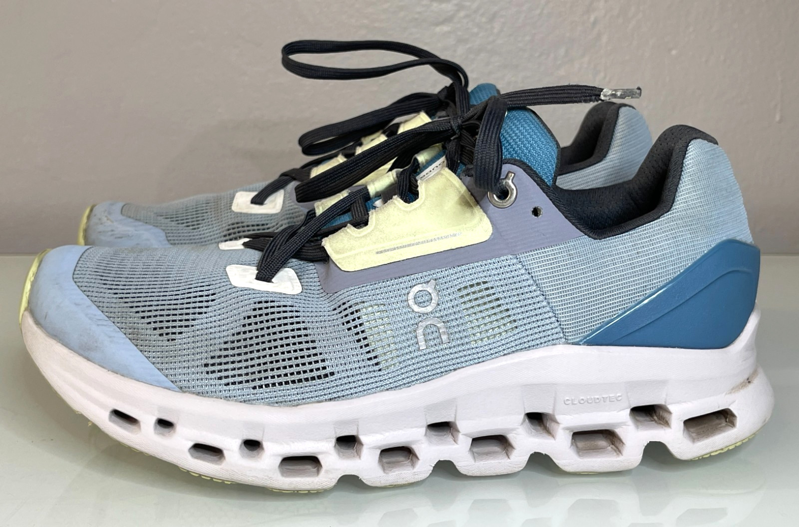 On Cloud Cloudstratus Running Sneakers Shoes Cham… - image 5