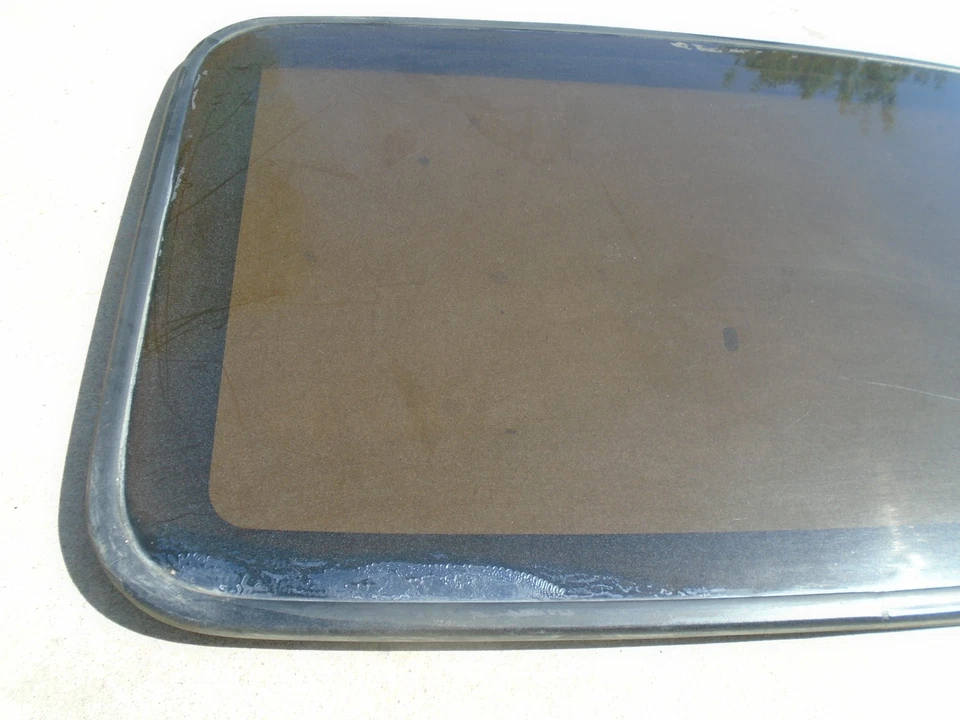 94-01 ACURA INTEGRA TECHO CORREDIZO TECHO CORREDIZO TECHO CORREDIZO VIDRIO 4 PUERTAS SEDÁN OEM Foto 3 de 4