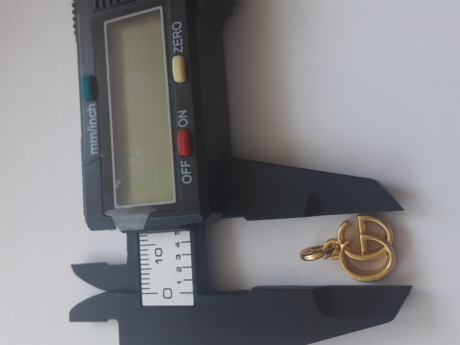 One  Gucci 1 pieces  Pendant  metal zipper pull   /  small gg 0,6 inch thumbnail 6