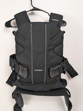 BabyBjorn Baby 'Mini' carrier for Babies 0-1 year and 7-25 lbs. Black