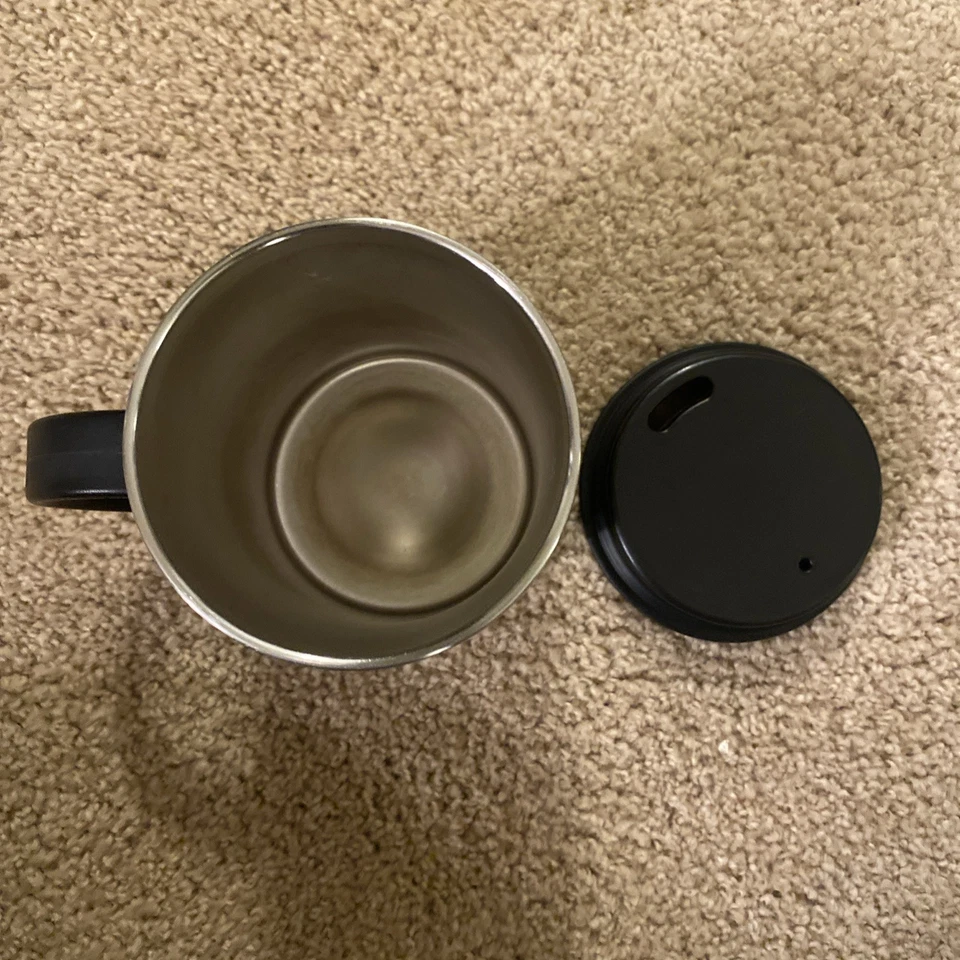 Taza de café Hydro Flask 12 oz negra Foto 4 de 4