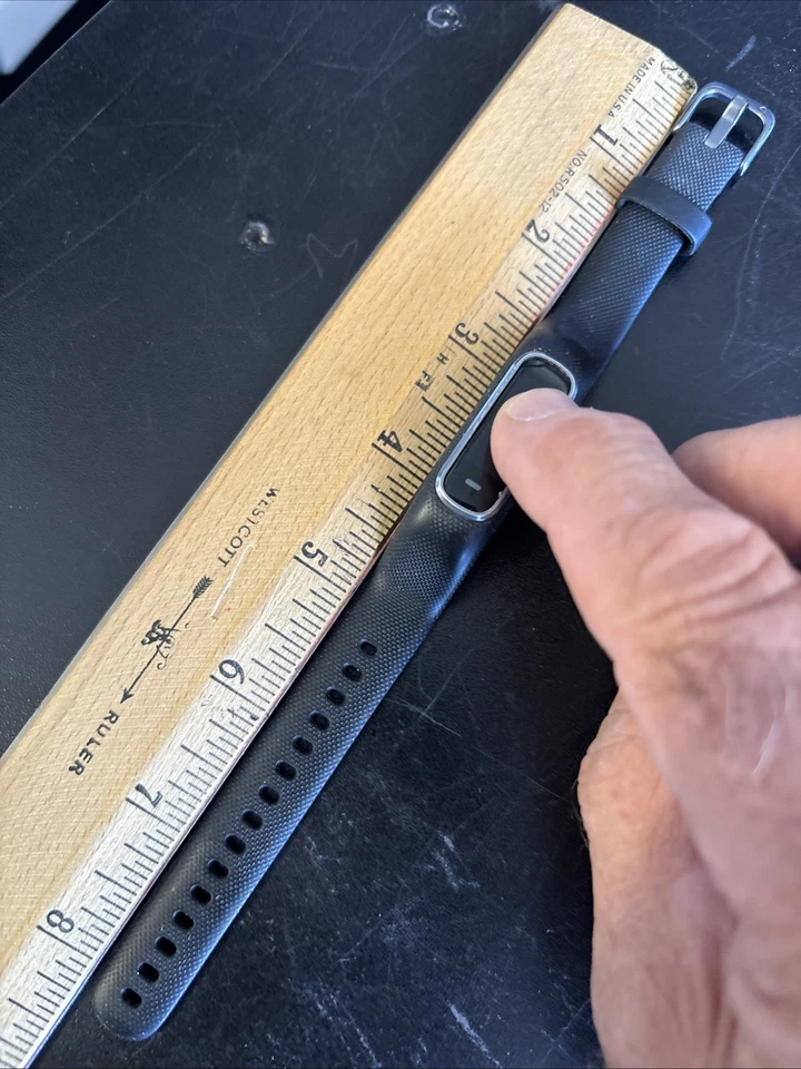 Rastreador de actividad Garmin vivosmart 4 Foto 3 de 3