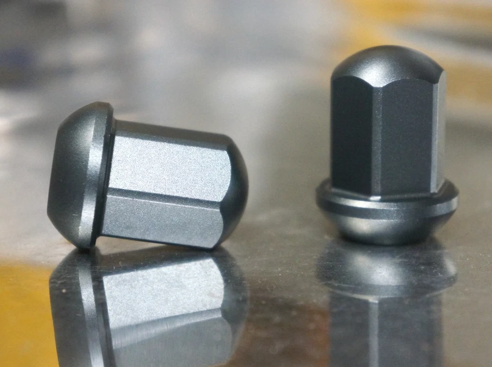 Juego de 20 tuercas de aluminio 14x1,5 R14 Porsche 911 930 928 944 964 993 gris Foto 2 de 4