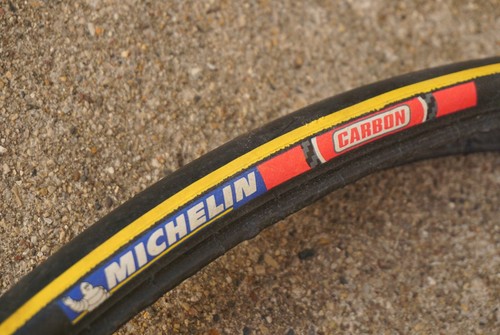 Michelin Carbon Tire 700x23 700C Road Bike Race Yellow Stripe Folding Bead 622