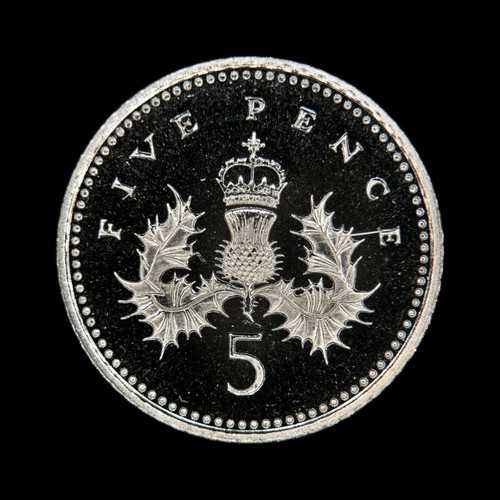 GREAT BRITAIN. 1996, 5 Pence - QEII, Badge of Scotland, Crowned Thistle Proof - Picture 3 of 3