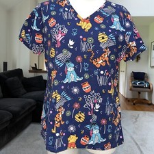 Disney Winnie The Pooh V Neck 3 Pocket Nursing Scrub Size Small Free Shipping