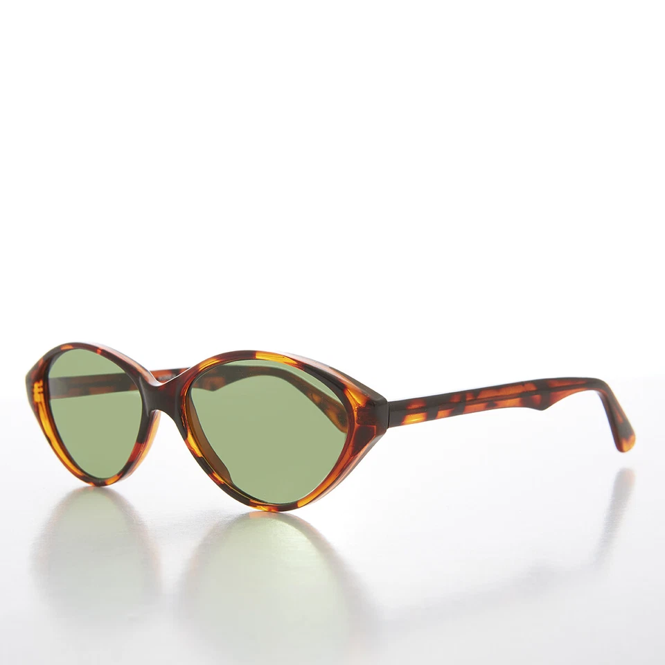 Oval Cat Eye Vintage Sunglass With Glass Lens - Shay Foto 2 de 3