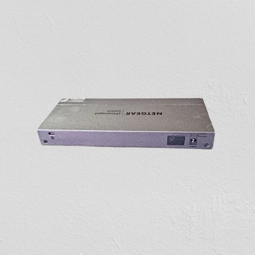 Netgear GS108LP 8-Port Gigabit Ethernet Unmanaged PoE+ Switch - Image 2 of 2