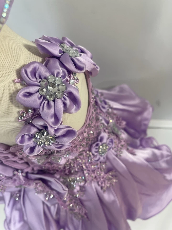 Girls Lilac Birthday Princess Pageant flower Girl Summer Dress. - Image 3 of 4