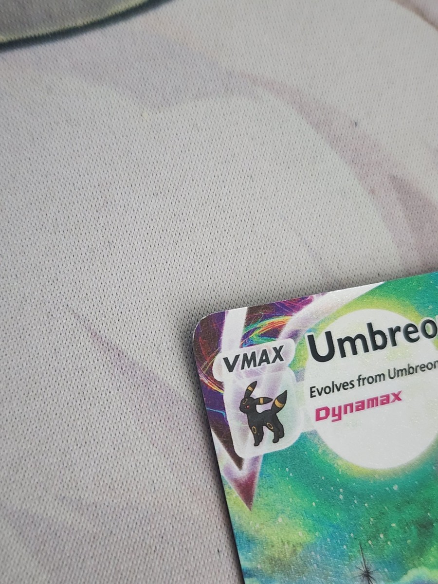 Umbreon VMAX (Alternate Art Secret) 215/203 SWSH07: Evolving Skies