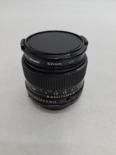 Canon FD 50mm 1:1.8 Lens with Aroma 52mm UV Filter and Soft Case - Picture 2 of 5