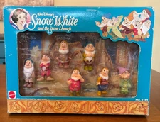 Vtg Disney & Mattel Snow White and the Seven Dwarfs: Dwarfs Figures No. 5184 NIB