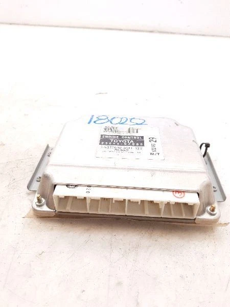 Toyota Corolla 2004 motor módulo de control electrónico montaje ECM Foto 2 de 4