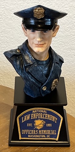 Vanmark Blue Hats of Bravery "Commemorative Color Trophy" #1/552 RARE 13" Cop