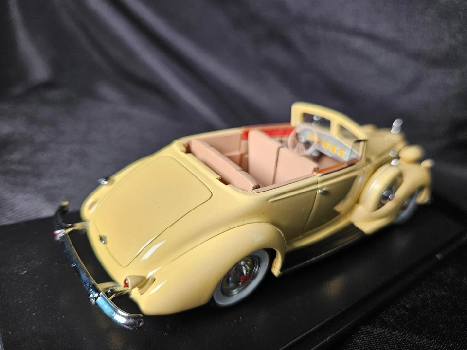 Automodello 1938 Packard Twelve Convertible Victoria 1:43 Scale Inv. #4236 - Image 3 of 4