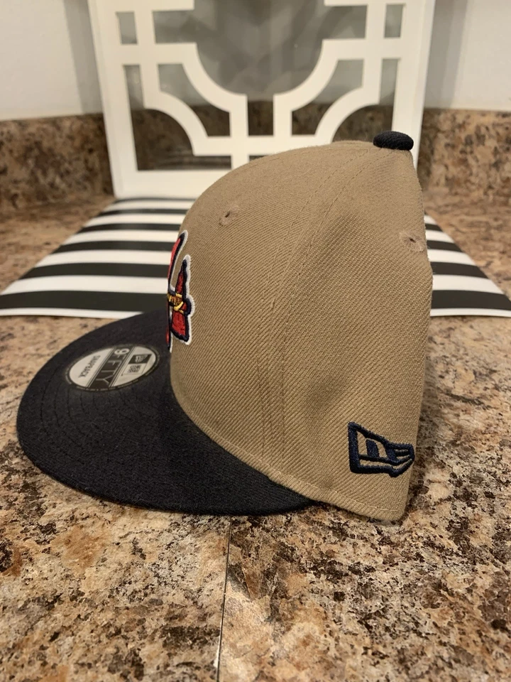 Atlanta Braves 1999 WORLD SERIES 9FIFTYNEW ERA SNAPBACK Tamanho Único Compatível com a Maioria - Imagem 3 de 4