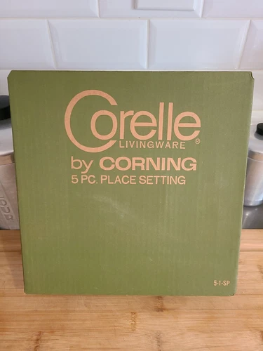 Corelle Corning Spring Blossom Green NIB 5 pc. Promotional set RARE 
