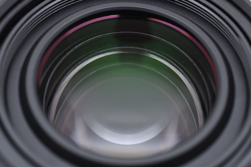 🚀🎁《TOP MINT in BOX》OLYMPUS M.Zuiko Digital ED 60mm F/2.8 Macro Lens From JAPAN - Image 3 of 4