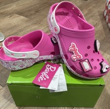 Crocs Barbie Classic Pink Clog Barbie Charms Women's Size 7 NEW IN BOX