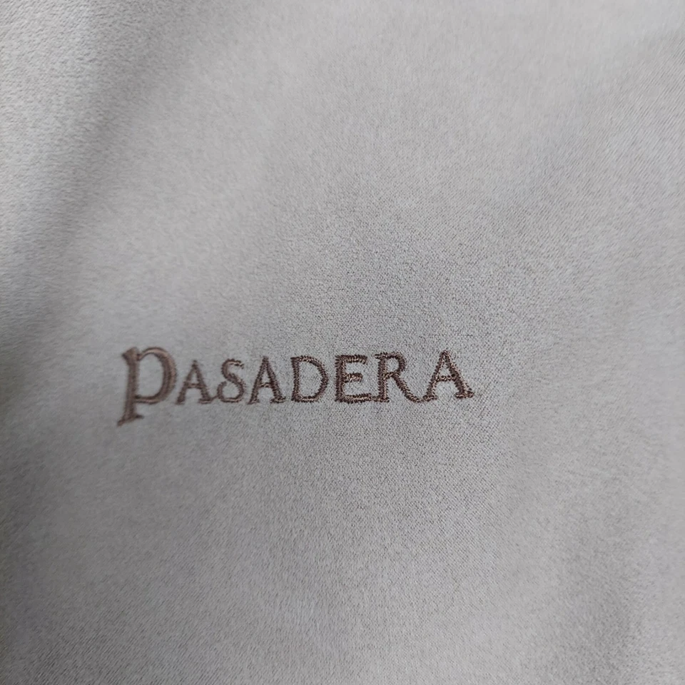 Prendas exteriores de golf Zero Restriction para mujer 1/4 cremallera pequeña suéter tostado Pasadera Foto 4 de 4