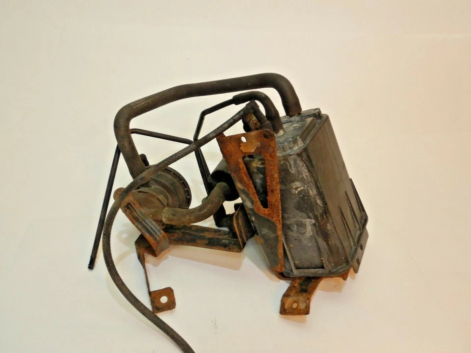 Bomba de evaporación de bote de carbón de vapor de combustible Jeep Wrangler TJ 98-02 53030838 53013096 Foto 2 de 4