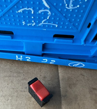 ORIGINAL Mercedes Benz W123   Warnblinkschalter Schalter A0008209010