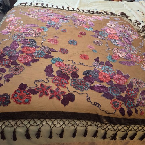 Aris A Floral Silk & Velvet Burnout Shawl Scarf NWT Table Cover Tassel 4"Fringe - Picture 4 of 14