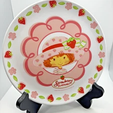 Vintage 2003 Strawberry Shortcake  8 inch Plastic Melamine Plate