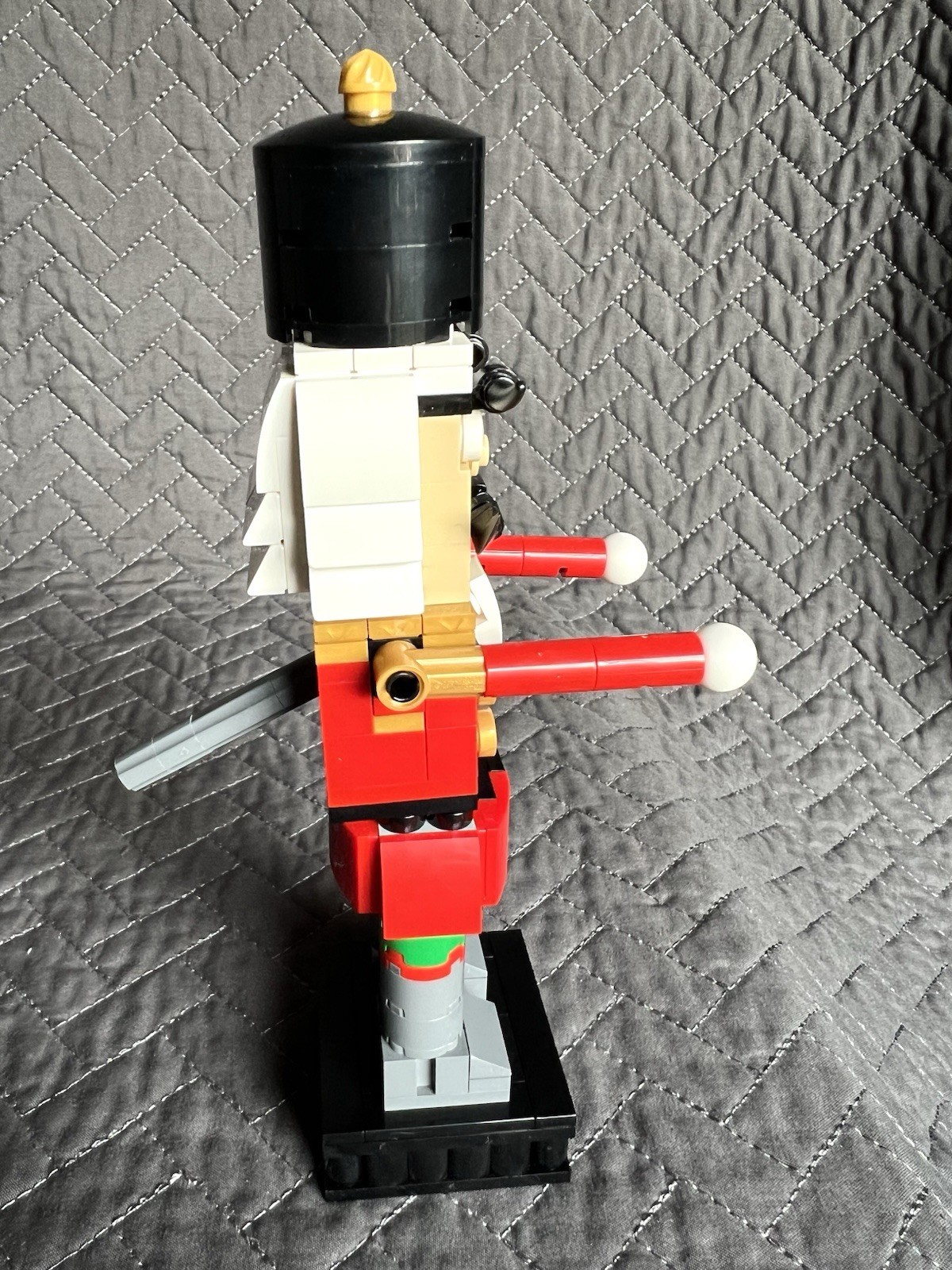 Picture 4 of 6