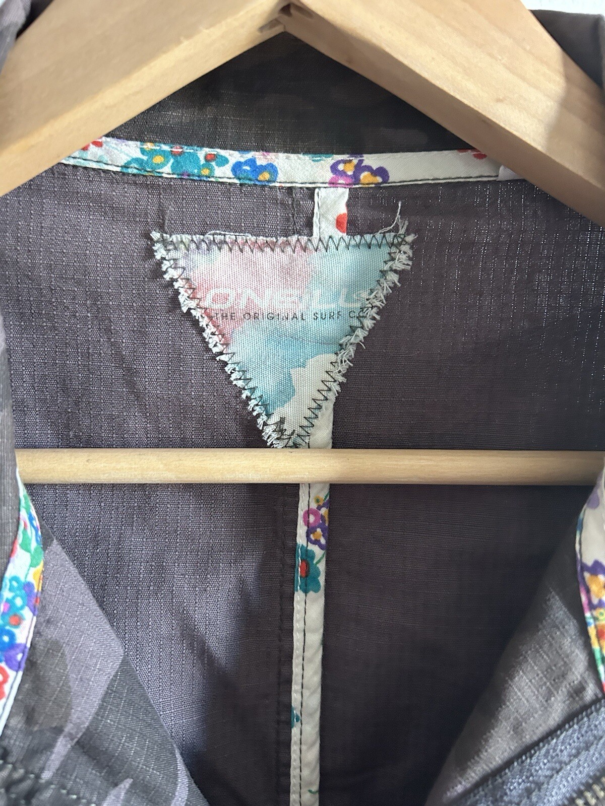 Picture 4 of 16