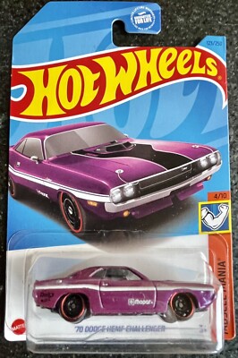 2023 Hot Wheels Walgreens Exclusive 1970 Dodge Hemi