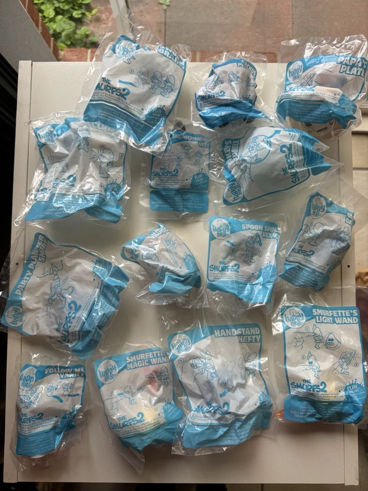 Smurfs 2 Happy Meal Collection Set 2013 - image 3 of 3