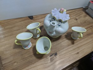 beauty and the beast toy china tea set