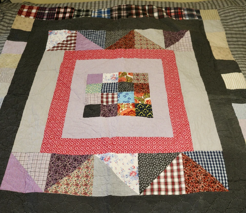 Semiologie by A.P.C. quilt blanket CENTER CHECK AA 006 2011 - Image 2 of 4