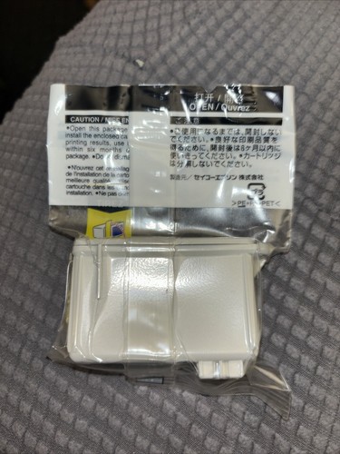 Cartucho de tinta negro genuino Epson T007 201 OEM exp. 2012 sellado - Imagen 2 de 3