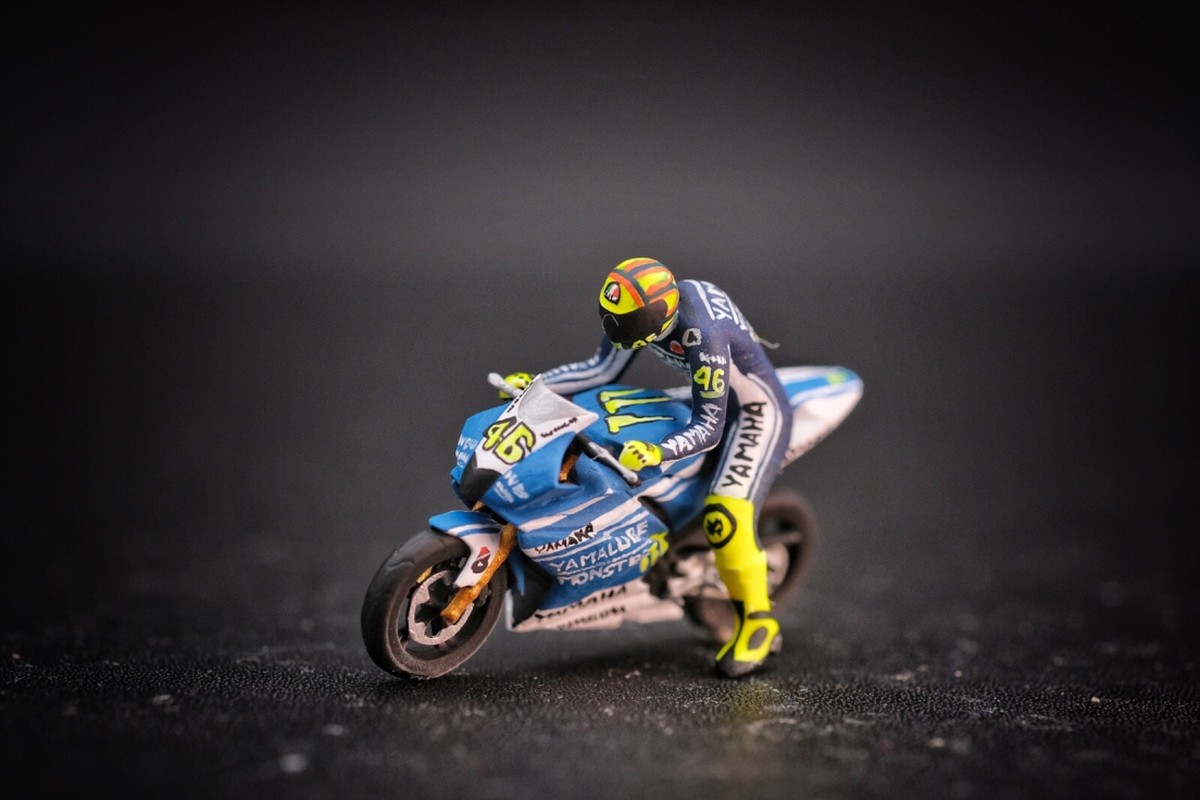 MotoGP 2004 Round 1〜16 全巻セット MotoGP 2004 Round 1〜16 全巻セット 大切な MotoGP 全巻セット