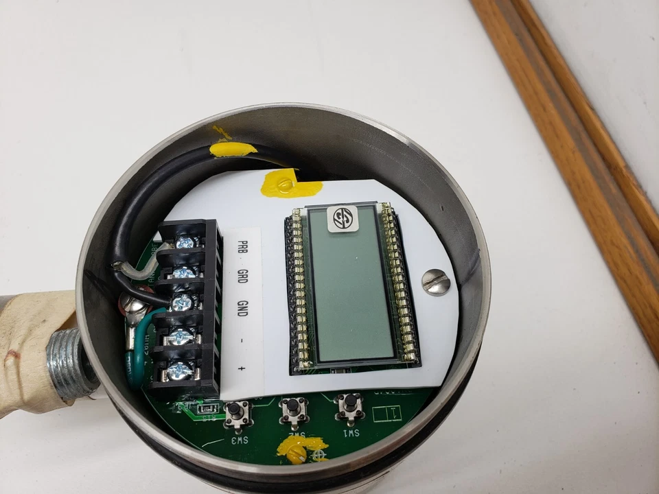 LUMENITE CONTROL TECHNOLOGY MLST-4220-C1.5 (6 foot) SANITARY LEVEL TRANSMITTER - Image 4 of 4