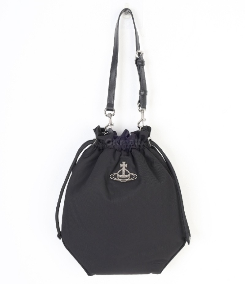 関税込★VIVIENNE WESTWOOD ヴィヴィアン RE−NYLON 巾着 バッグ Vivienne Westwood RE-NYLON DRAWSTRING Handbag Black POUCH