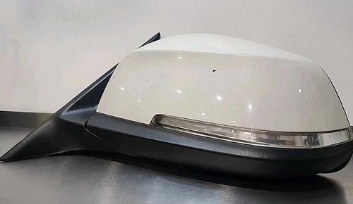 OEM 2013 - 2018 BMW F30 F31 3-SERIES Left Side Mirror Sedan Heated No Blind Spot
